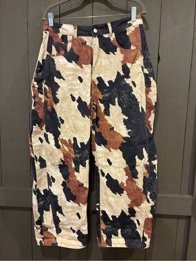 New SHEIN Women's Barrel Jeans Camouflage Print Jeans - Black, Brown sz 26